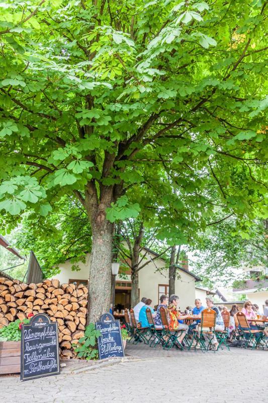 Bloedel Gasthof Gruener Baum نورنبيرغ المظهر الخارجي الصورة